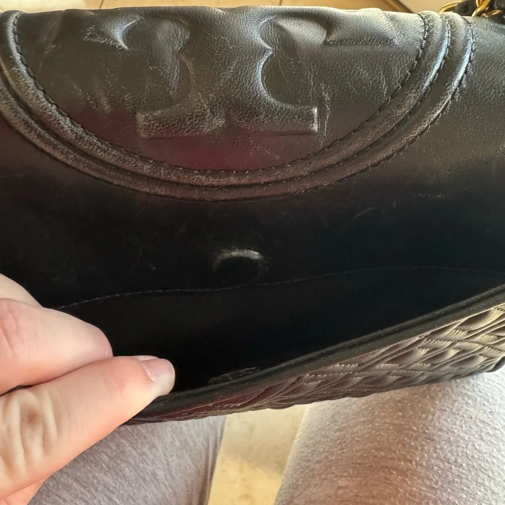 Tory Burch Fleming Purse - Picture 8 of 10
